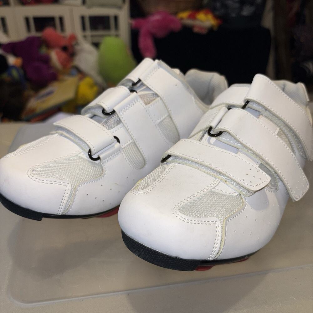 Kescoo Unisex Cycling Cleat Shoes Peloton Compatible, Size 39 ( W 7.5 Or M 5.5)